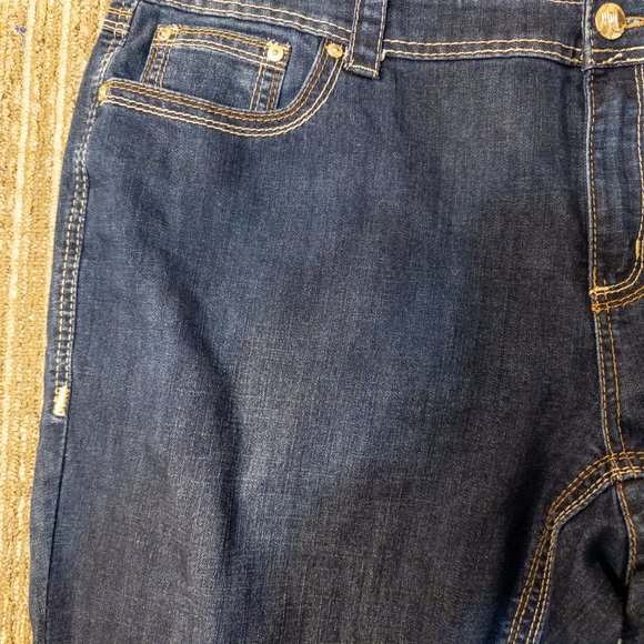 Melissa McCarthy Womens Size 24W Jeans Seven7 Classic Boot Cut Dark Wash Denim - Picture 5 of 8